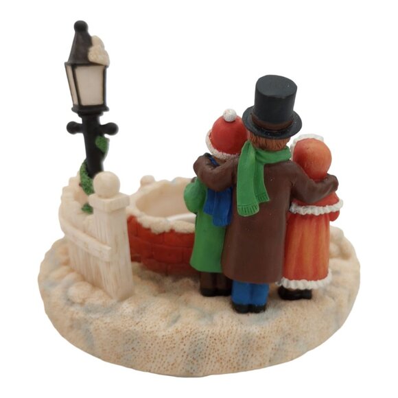 Yankee Candle Our America Large Jar Candle Topper Christmas Carol Singers Dog - Picture 3 of 16